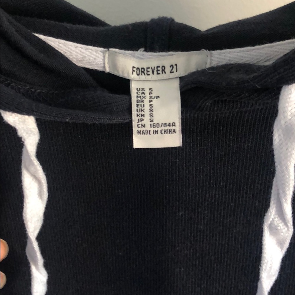 Hoodies - Picture 3 of 3